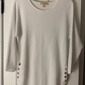Michael Kors Ribbed Knit White Long Sleeve Top with Button Accents